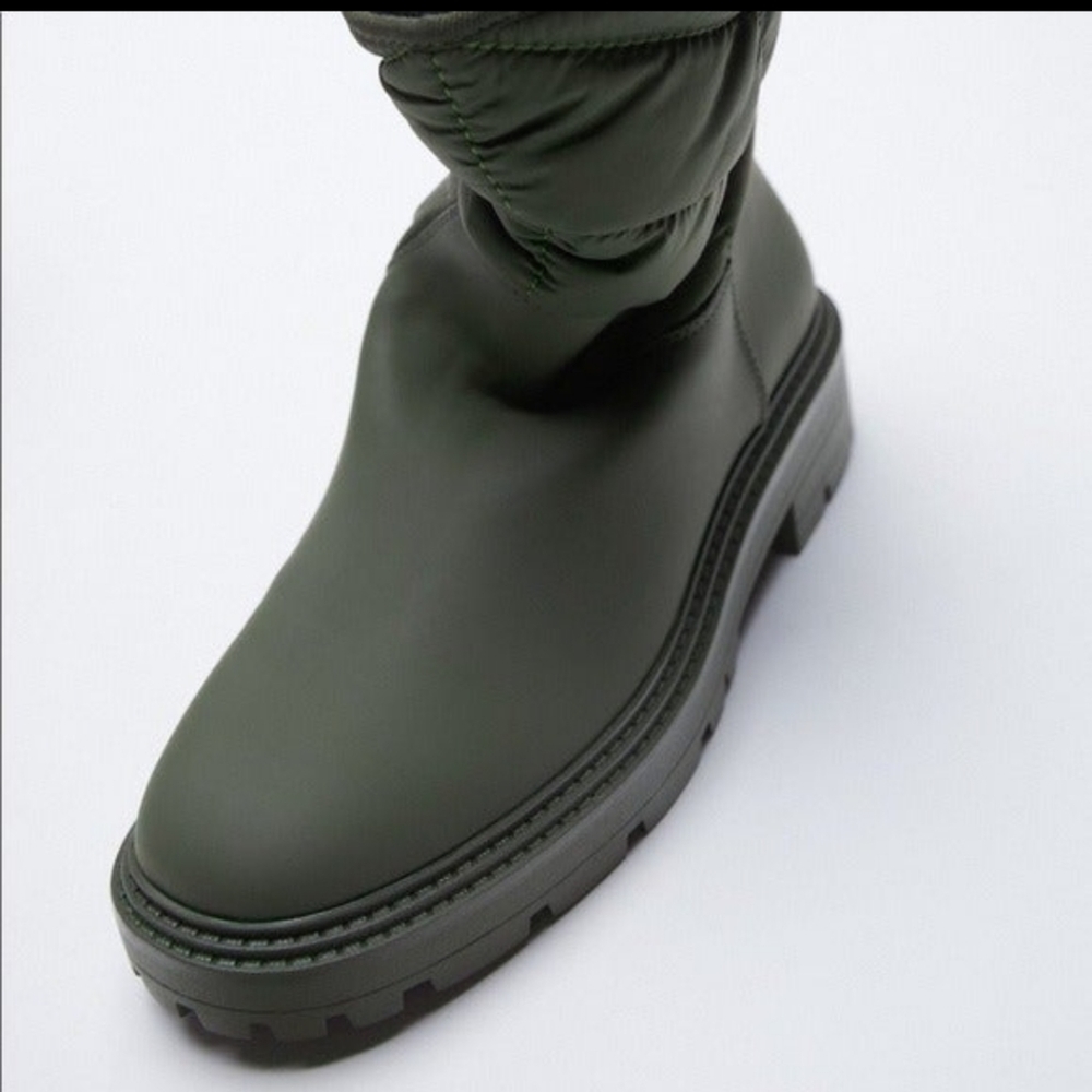 Zara Green Lug Sole Quilted Ankle Boots Women's 8 - Picture 4 of 5